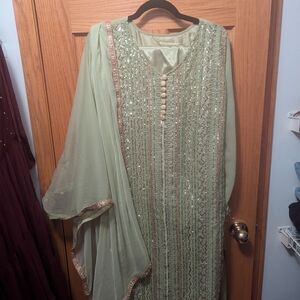 Elegant Green Embroidered Dress with Dupatta